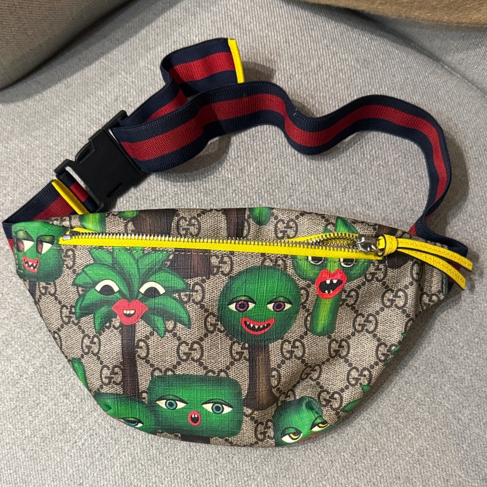 Gucci Beige Belt Bag with Green Graphics and Yellow Zipper